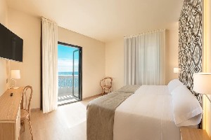 pokój z widokiem na morze