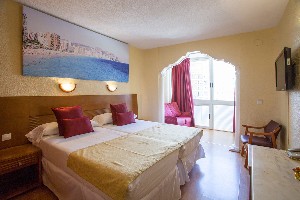 Double Standard Room (PoolView)