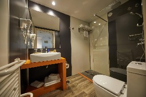 Hotel SANDOS BENIDORM SUITES wakacje