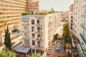 Hotel Dwo Les Palmeres - pohled na budovu