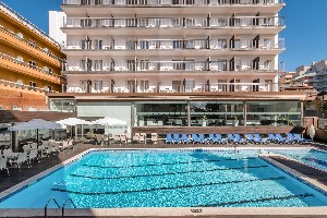 Hotel s bazénem