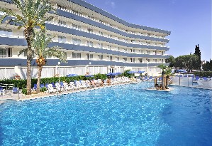 Hotel s bazénem