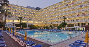 Hotel s bazénem