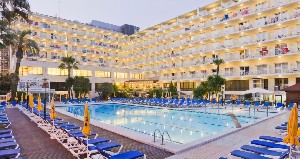 Hotel s bazénem