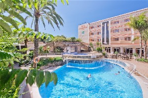 Hotel s bazénem