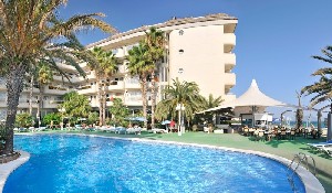 Hotel s bazénem
