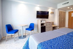 Hotel SERVIGROUP KORAL BEACH wakacje