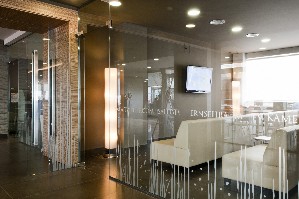 TV Saloon