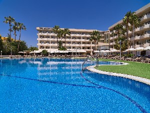 Hotel s bazénem