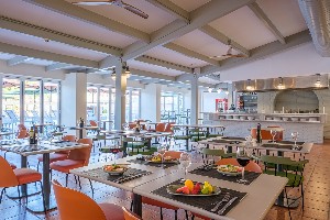 Snack Restaurant