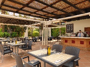 La Choza Bar