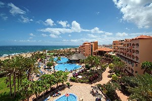 Hotel s bazénem 
