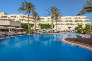 Hotel s bazénem