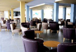 lobby bar
