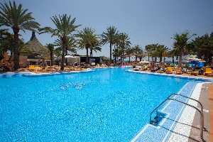 Hotel s bazénem