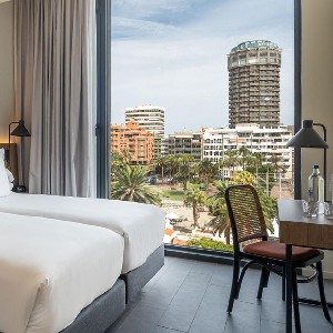 Hotel LIVVO LUMM wakacje