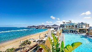 Hotel s bazénem 