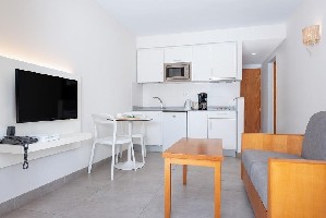 Hotel CAYBEACH PRINCESS wakacje