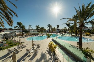 Hotel s bazénem 