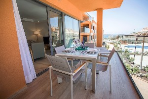 Premium 2 Bedroom Holiday Home Type B Balcony