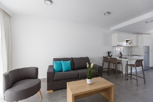 Hotel APARTAMENTOS WALHALLA wakacje