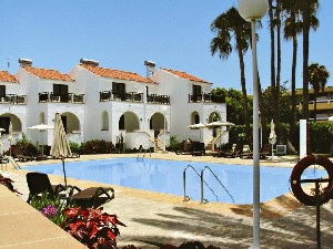 Hotel s bazénem
