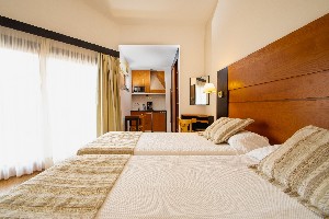 Hotel HL MIRAFLOR SUITES wakacje