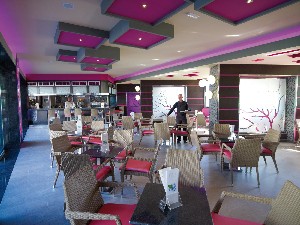 Lounge Bar