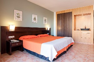 Hotel LIVVO LAGO TAURITO wakacje