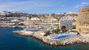 Hotel MARINA SUITES wakacje