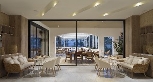 Gastro Hall Restaurant Dinner