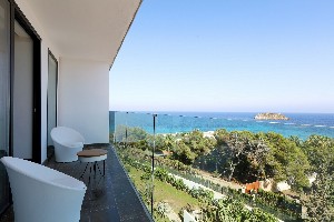 Deluxe Sea View Room