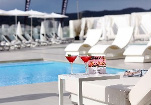 Sky Pool Bar