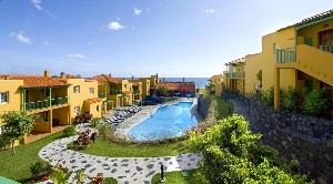 Hotel APARTAMENTOS LA CALETA wakacje