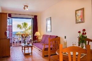 Hotel APARTAMENTOS OASIS SAN ANTONIO wakacje