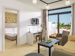 Living suite