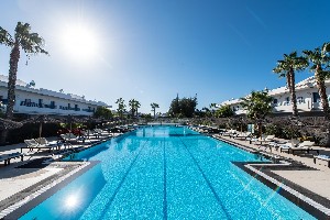 Hotel s bazénem