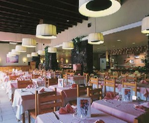 Hotel APARTHOTEL COSTA MAR wakacje