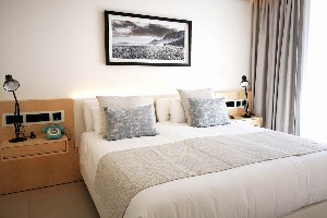 Hotel LAVA BEACH wakacje