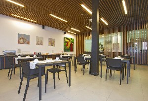 breakfast restaurant