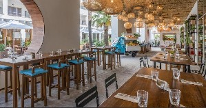 Restaurant/bars