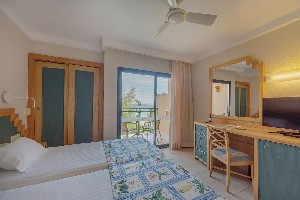 Hotel PORTBLUE CLUB POLLENTIA RESORT & SPA wakacje