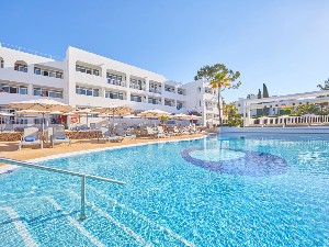 Hotel s bazénem