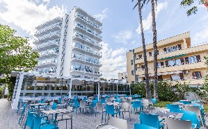 Restaurant Terrace