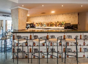 Bar Saloon