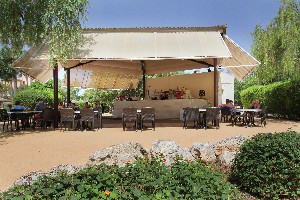 Pool Bar