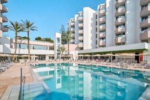 Hotel s bazénem