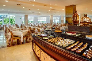 Restaurant/bars