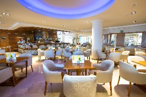 Lobby Bar