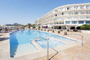 Hotel s bazénem